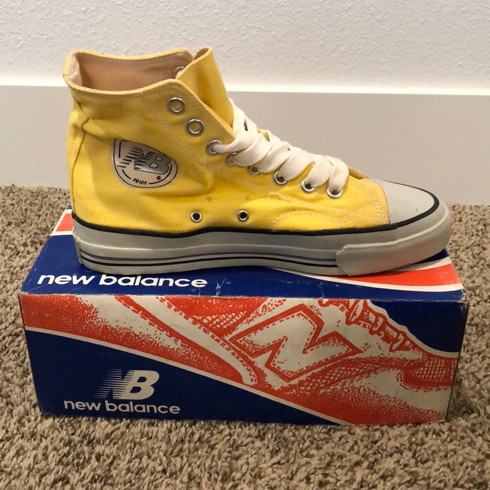 Vintage new balance pride size 7 chuck Taylor